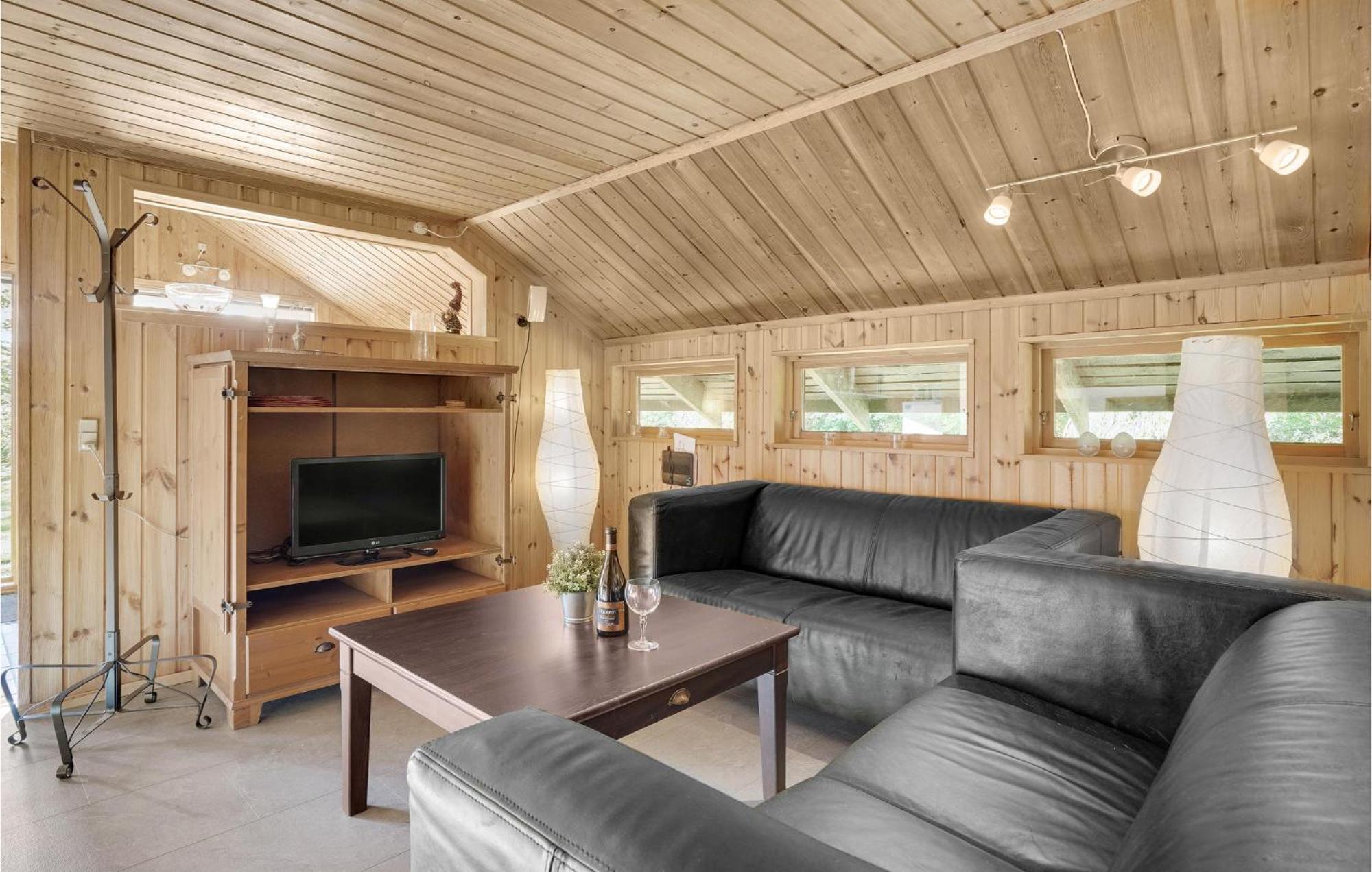 Amazing Home In Kirke Hyllinge With Kitchen Sæby Exterior foto